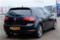 Volkswagen Golf - 1.6 TDi 110pk 6-bak 5-drs Highline | Climate | Navi | Trekhaak - 1 - Thumbnail