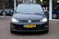Volkswagen Golf - 1.6 TDi 110pk 6-bak 5-drs Highline | Climate | Navi | Trekhaak - 1 - Thumbnail