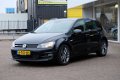 Volkswagen Golf - 1.6 TDi 110pk 6-bak 5-drs Highline | Climate | Navi | Trekhaak - 1 - Thumbnail