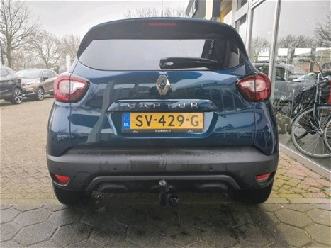 Renault Captur - 1.2 TCe 120 EDC Limited Automaat / Trekhaak - 1