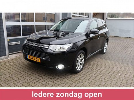 Mitsubishi Outlander - 2.0 PHEV Instyle - 1