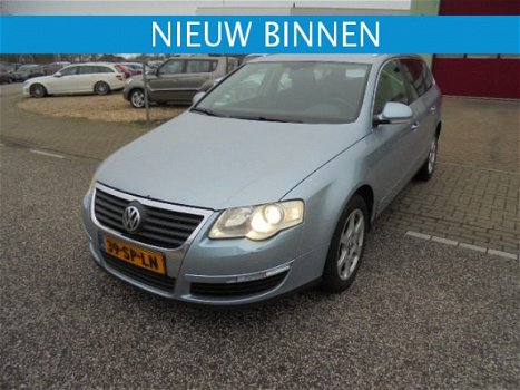 Volkswagen Passat Variant - 2.0 TDI 140pk Comfortline - 1