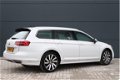 Volkswagen Passat Variant - 1.5 TSI Highline Business R - 1 - Thumbnail