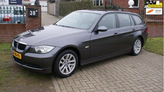 BMW 3-serie Touring - 318i Business Line g3 - 1