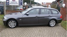 BMW 3-serie Touring - 318i Business Line g3