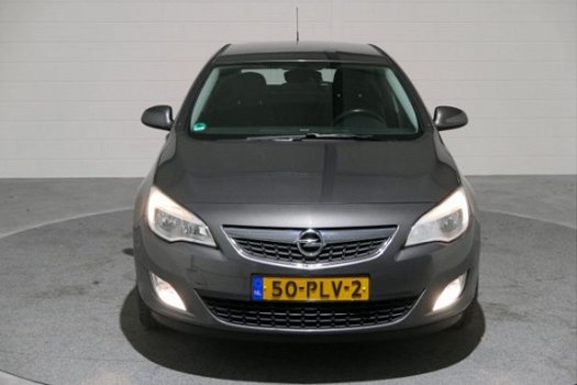 Opel Astra - 1.4 Turbo Cosmo, NL, Dealer oh. Boekjes, Rijk uitgevoerd .. Zeer fraaie auto - 1