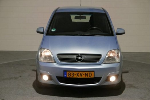 Opel Meriva - 1.6-16V Temptation, Automaat. 2e Eig. Dealer onderh. Hoge instap .../ rijkelijk uitgev - 1