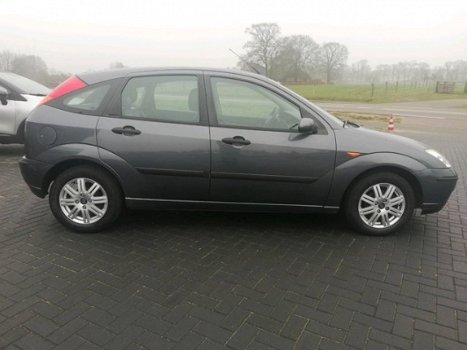 Ford Focus - 1.6-16V Futura Rijklaarprijs - 1