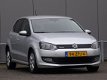 Volkswagen Polo - 1.2 TDI BlueMotion Comfort Edition AIRCO NAVIGATIE (bj2012) - 1 - Thumbnail