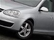 Volkswagen Jetta - 1.9 TDI Comfortline Business KEURIGE AUTO NAVIGATIE (bj2008) - 1 - Thumbnail