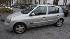 Renault Clio - 1.2-16V Drive 5deurs met airco 150dkm nw-apk zeer nette auto - 1 - Thumbnail