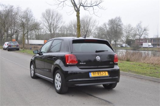 Volkswagen Polo - 1.2 TDI BlueMotion Comfortline 5-DEURS CLIMA/NAVI/ALARM VELE OPTIES - 1