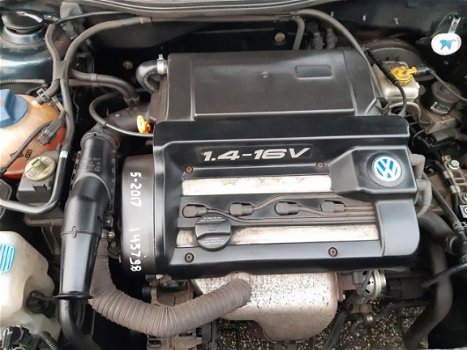 Volkswagen Golf - 1.4-16V - 1