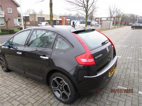 Citroën C4 - 2.0-16V Exclusive - 1