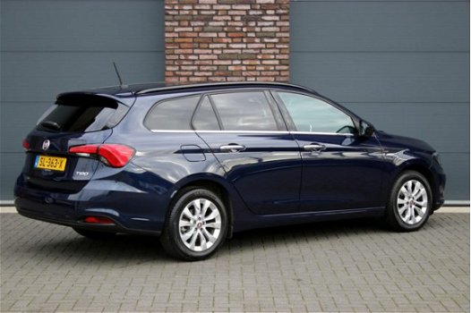 Fiat Tipo Stationwagon - 1.4 T-Jet 16v Business Lusso, Adaptieve Cruisecontrol, Leder, Afn. Trekhaak - 1