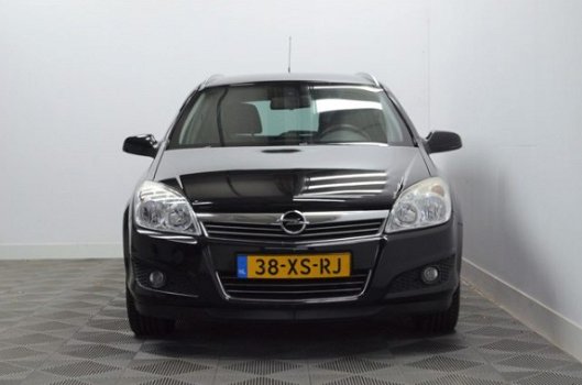 Opel Astra - 1.6i 16V Temptation - 1