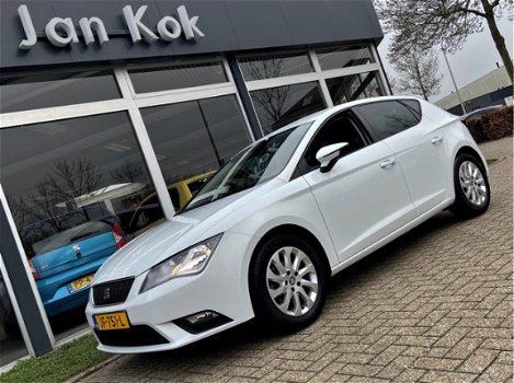 Seat Leon - 1.0 TSi 115 pk Style Connect / Navigatie / Bluetooth / Parkeersensoren - 1