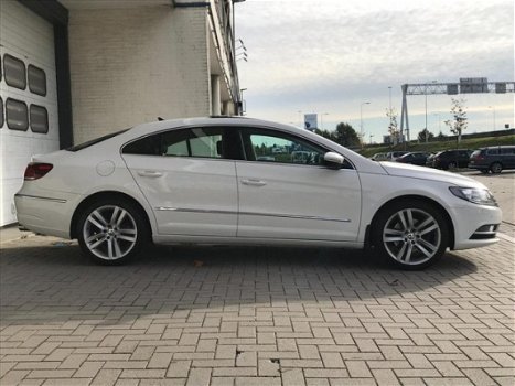 Volkswagen CC - 2.0 TDI BlueMotion 4Motion Panarama dak - 1