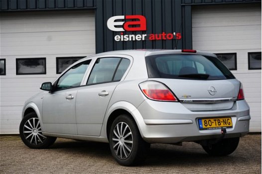 Opel Astra - 1.6 Enjoy | trekhaak | Airco | 5 deurs | - 1