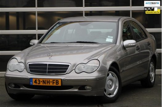 Mercedes-Benz C-klasse - 180 K. Avantgarde Climate Control 3-6-12 M Garantie - 1