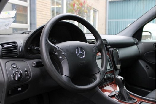 Mercedes-Benz C-klasse - 180 K. Avantgarde Climate Control 3-6-12 M Garantie - 1