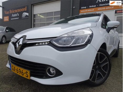 Renault Clio Estate - 1.5 dCi ECO Night&Day van 1ste Eigenaar en parkeersensoren en multimediascherm - 1