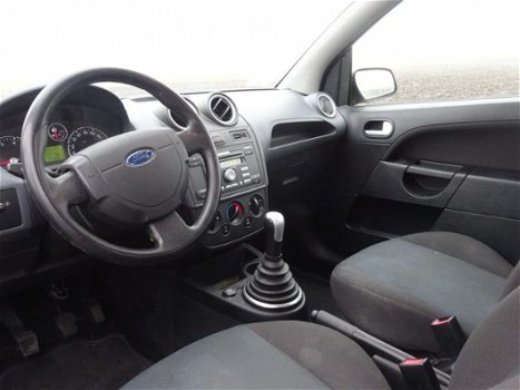 Ford Fiesta - 1.3-8V Futura AIRCO/TREKHAAK/LMV/ELRMN - 1