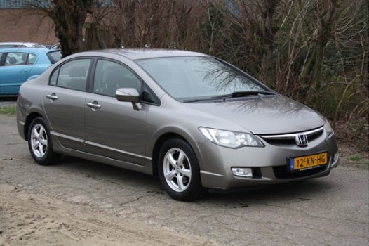 Honda Civic - 1.3 Hybrid AUTOMAAT/ SEDAN / AIRCO / NAP / GOED ONDERHOUD - 1