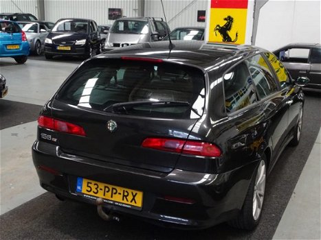 Alfa Romeo 156 Sportwagon - 1.9 JTD Impression Youngtimer Airco Climate control trekhaak Leer - 1