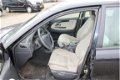 Volvo V40 - 2.0 Europa Meeneemprijs/Exportprijs airco, stoelverwarming, radio cd speler, cruise cont - 1 - Thumbnail