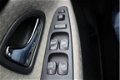 Volvo V40 - 2.0 Europa Meeneemprijs/Exportprijs airco, stoelverwarming, radio cd speler, cruise cont - 1 - Thumbnail