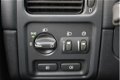 Volvo V40 - 2.0 Europa Meeneemprijs/Exportprijs airco, stoelverwarming, radio cd speler, cruise cont - 1 - Thumbnail