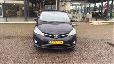 Toyota Verso - 1.8 VVT-i Business AUTOMAAT NAVI TREKHAAK