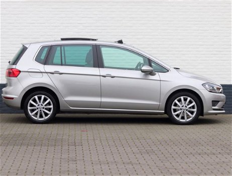 Volkswagen Golf Sportsvan - 1.4 TSI Highline DSG Pano 17 Inch Cruise Climate 58035 km - 1