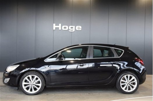 Opel Astra - 1.4 Turbo Cosmo Ecc Leder intr. Navigatie Rijklaarprijs Inruil Mogelijk - 1
