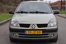 Renault Clio - 1.2-16V Expression STUURBEKR./ELEKTR. RAMEN/CENTRAAL NETJES