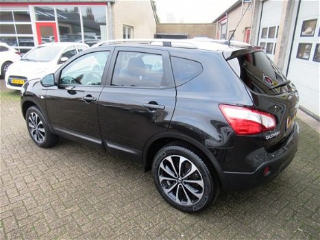 Nissan Qashqai - 2.0 Connect Edition Automaat Panorama, Navi 1e eigenaar - 1