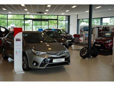 Toyota Yaris - 1.5 Hybride AP met Design pakket / Navigatie