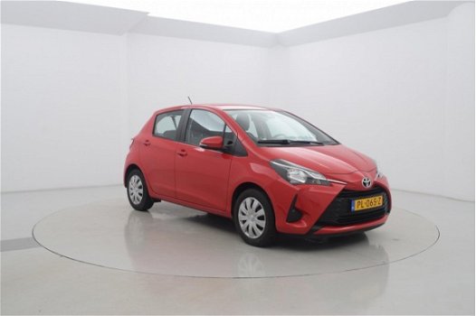 Toyota Yaris - 1.0 VVT-i Now 5drs - 1