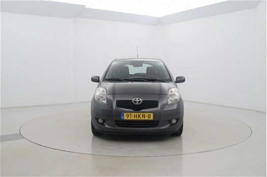 Toyota Yaris - 1.3 VVTi Sol Trekhaak 5drs - 1