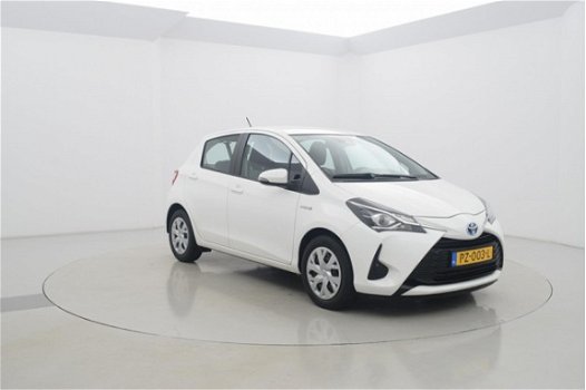 Toyota Yaris - 1.5 Hybrid Aspiration Navigatie Automaat - 1