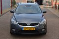 Kia Cee'd - 1.4 CVVT X-ecutive O.a.: Trekhaak, Navi, Roofrails, 16 inch L.m., - 1 - Thumbnail