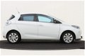 Renault Zoe - Intens Quickcharge 22 kWh | INCL. ACCU | Camera | Keyless | Climate Control - 1 - Thumbnail