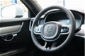 Volvo V90 - 2.0 D3 R-Design | Navigatie | Adaptive Cruise Control | Pilot Assist - 1 - Thumbnail