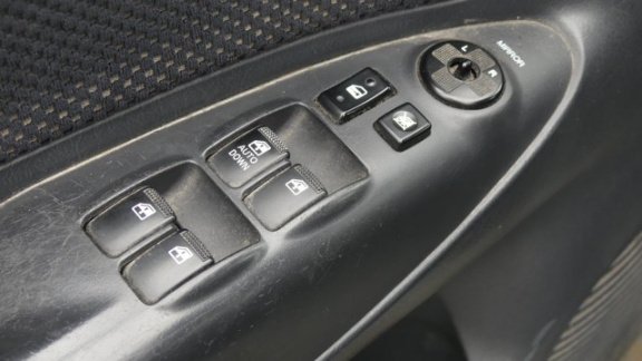 Hyundai Tucson - 2.0i Dynamic 140 pk (Nieuwe APK , Trekhaak , Bluetooth ) - 1