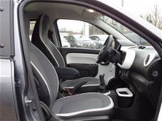 Renault Twingo - 1.0 SCe 70pk Dynamique / Navigatie / PDC