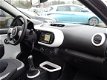 Renault Twingo - 1.0 SCe 70pk Dynamique / Navigatie / PDC - 1 - Thumbnail