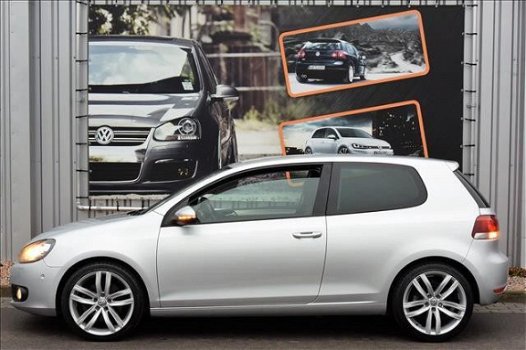 Volkswagen Golf - 1.4 TSI 160pk DSG HIGHLINE LEER NAVI PDC PARK ASSIST - 1