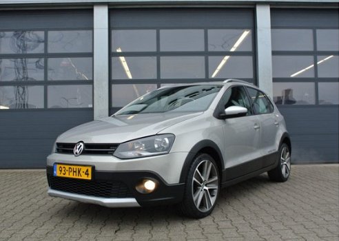 Volkswagen Polo - Cross 1.4i 85PK 5-DEURS HIGHLINE - 1