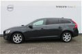 Volvo V60 - D4 180PK Automaat Momentum/ Navigatie/ Getint Glas/ 17'' velgen - 1 - Thumbnail